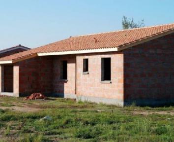 En maisons individuelles, payer en retard ne retarde pas la livraison