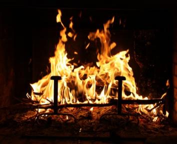 Retour du feu dans la cheminée à Paris