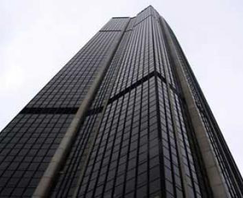 Tour Montparnasse : la conduite des travaux de désamiantage et le système de ventilation sont bien à l’origine de la pollution